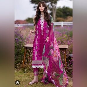 Mushq Embroidered Magenta suit